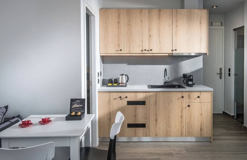 Malevizi Hotel | Nuovo Crete by Sea