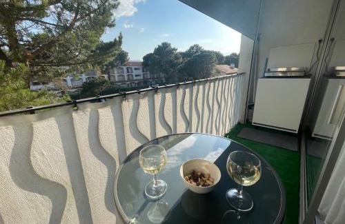 Argeles Plage Apartamento | Nuria Superbe Meublé 3* avec loggias 250m des plage