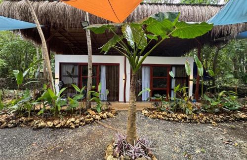 Catangnan Casa | NUTMEG Cottage Siargao- Private room
