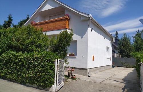 Balatonmariafurdo Apartamento | Nyárfa Vendégház