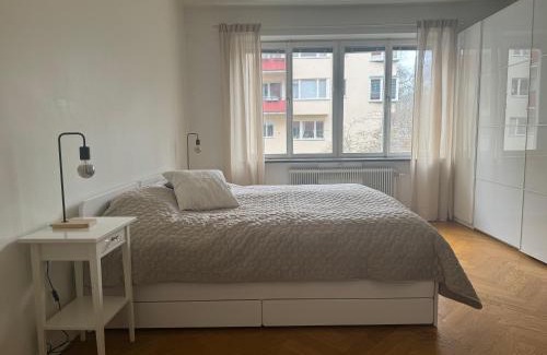 Ostermalm Apartamento | Nyrenoverat i centrala Stockholm