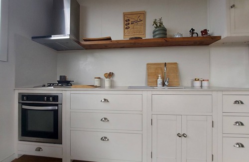 Whakamarama Cabina | NZ Bush Retreat Cabin Escape