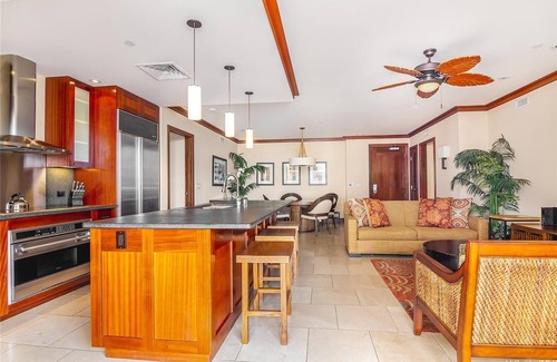 Ko Olina Condominio | O-523 Sunset Hale Retreat - Ko Olina Beach Villa. Steps to the Pool and Beach!