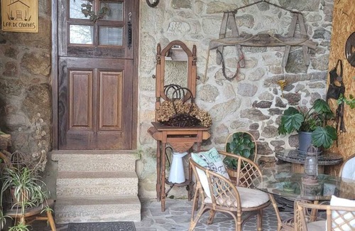 Brion Cabaña | O Lar de Cabanas - casa rural cerca de Santiago y playas
