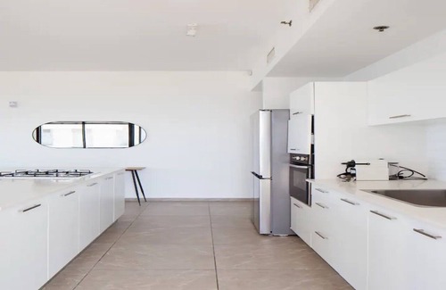 Bat Yam Apartamento | O&O Group- Modern Luxury APT-Mesmerizing Sea Views.