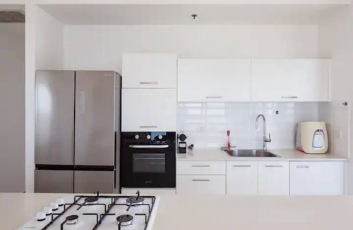 Bat Yam Apartamento | O&O Group- Modern Luxury APT-Mesmerizing Sea Views.