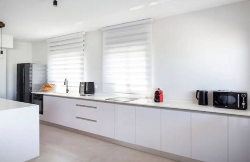 Bat Yam Apartamento | O&O Group - Top Penthouse On The Beach