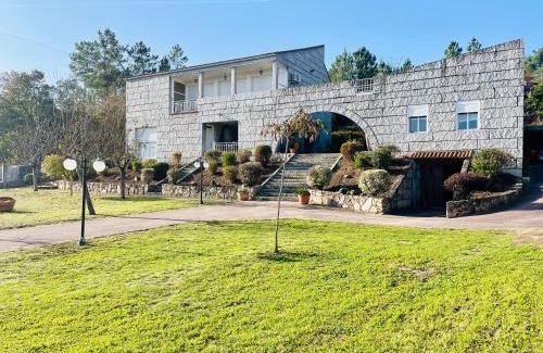 Amoeiro Casa | O Souto de Monteasnal