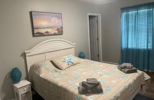 Tranquil Harbour Casa | Oak Island 4BR Retreat