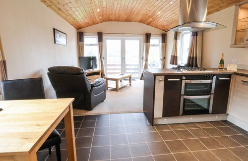 Shrewsbury Cabaña | Oak Lodge