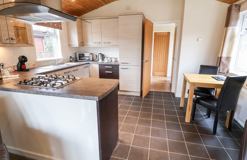 Shrewsbury Cabaña | Oak Lodge