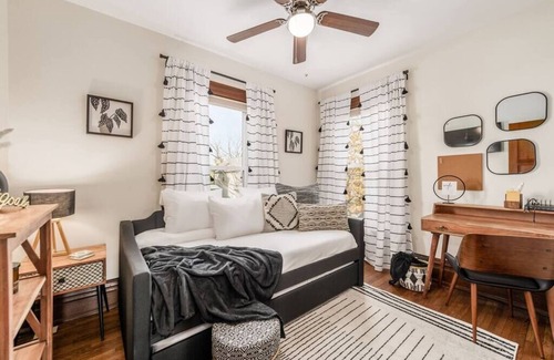 Livingston Park Casa | Oakwood Quarters