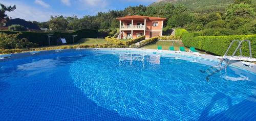 Oia Casa | Oasis Inn Pedornes