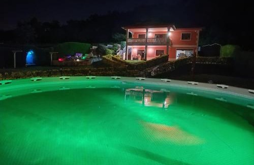 Oia Casa | Oasis Inn Pedornes