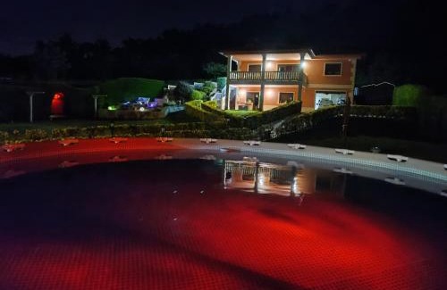 Oia Casa | Oasis Inn Pedornes