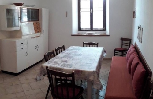 Matavun Casa | Oasis of peace in the emprace of nature. Pets allowed!