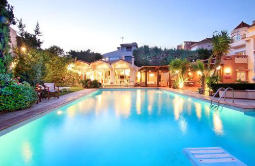 Saronikos Villa | Oasis Pool House by GHH