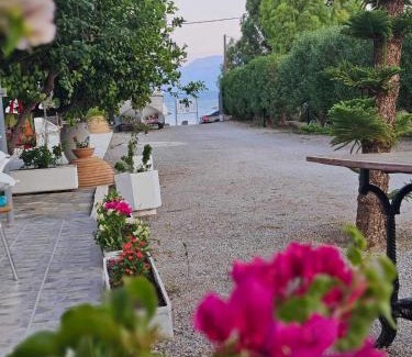 Sarakiniko Apartamento | Oasis Studios AG PANTES