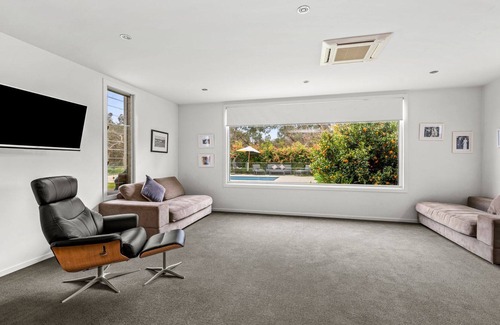 Torquay Casa | Ocean Acres And Pool 13