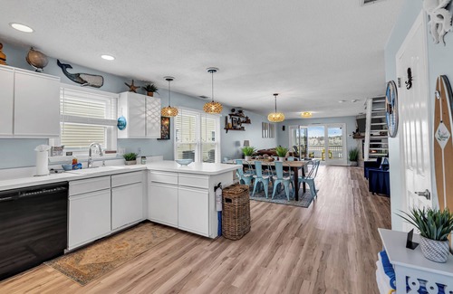 Bradley Beach Casa | Ocean Ave! Watch Sunrise with Outdoor Shower and Linens