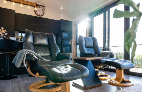 Bicheno Casa | Ocean breeze homestays 1