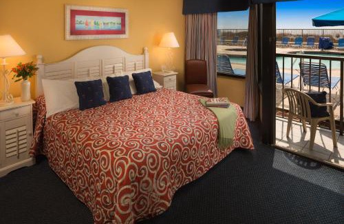 Cherry Grove Beach Hotel | Ocean Club Resort Myrtle Beach a Ramada by Wyndham