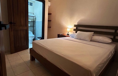 Montañita Hotel | OCEAN DRIVE LODGE MONTAÑITA