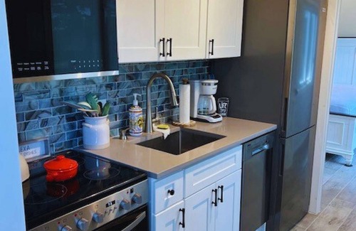 Napeague Apartamento | Ocean Dwelling w/PKG+Balcony+WiFi+HeatedPool