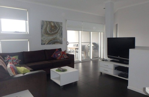 Evans Head Casa | TER13 / 3 - APARTAMENTO MODERNO CON VISTA AL OCÉANO EN TERRAZA