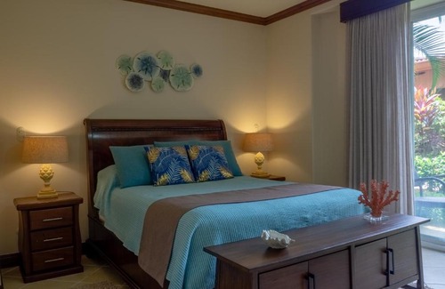 Herradura Apartamento | Ocean Front Condo In Peaceful, Gated Community
