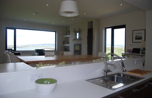 Ballyconneely Casa | Casa frente al mar con vistas espectaculares vistas a la bahía de Mannin