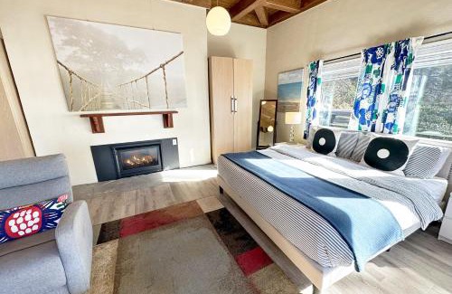 Yachats Apartamento | Ocean Front, Sunrise at Oregon House, Stairs to the Beach!