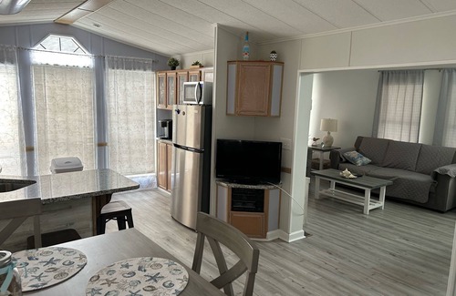 Myrtle Beach Cabaña | Ocean Lakes site 7011, Perfect family beach retreat