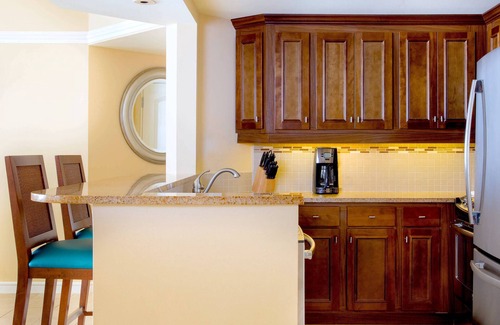 Palm Beach Complejo | Ocean View - 2 Bedroom - Marriott's Aruba Surf Club - Full Resort Access