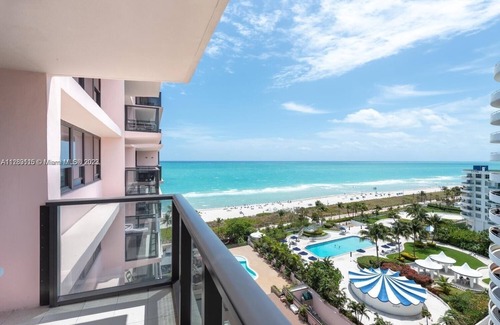 Miami Beach Condominio | Ocean View and City Viewall Tiled.sleeps 6