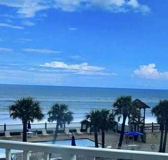 Bostwick Park Apartamento | OCEAN VIEW Condo Daytona Beach