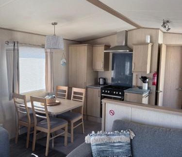 Aldborough Otro | Ocean View