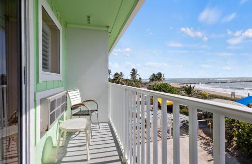 Fort Pierce Hotel | Ocean View Hotel Room with Balcony- 2 Full Beds #24