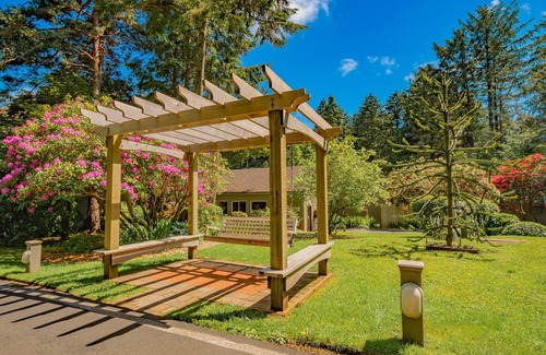 Otter Rock Apartamento | Ocean-View Mini Suite with Queen Bed