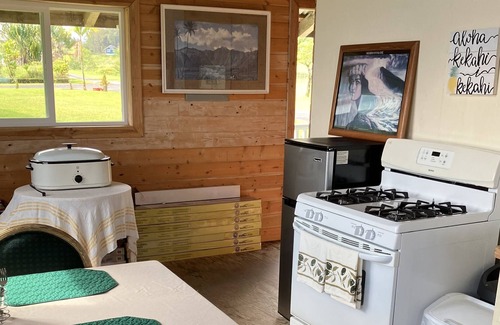 Mountain View Cabina | Ocean view! Pa’ani Ranch cabins in Mountain View Hawaii Cowboy Paniolo style