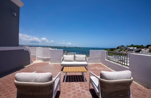 Catedral Apartamento | Ocean View PentHouse Old San Juan!