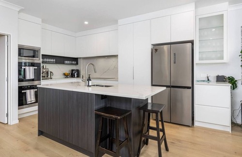 St. Heliers Apartamento | Ocean View Spacious 5BR Retreat for Families