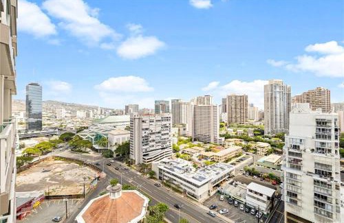 Ala Moana Casa | Ocean View Studio w Balcony 2318