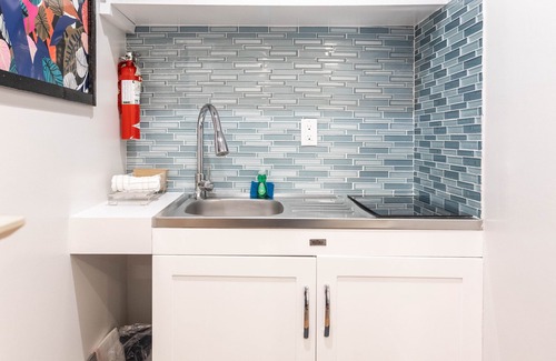 Hampton Bays Hotel | Ocean View Terrace Inn