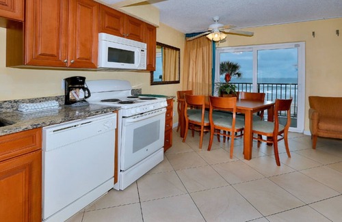 Ormond Beach Complejo | Ocean View Two Bedroom, Luxury Condo, Ormond Beach, FL (3211340)