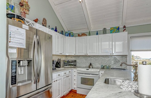 Bald Head Island Villa | Ocean View Villa Perfect for families!