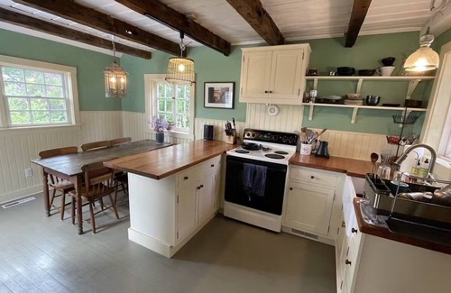 Round Pond Casa | Ocean Views in Midcoast - Round Pond Village