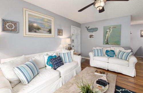 Demere Park Casa | Ocean Walk D4