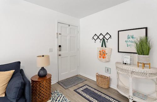 Demere Park Casa | Ocean Walk W4