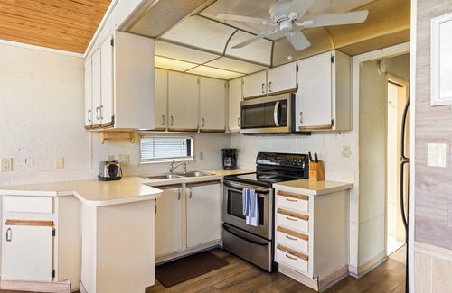 Cudjoe Key Casa | Oceanfront 2BR/2BA in Cudjoe Key | 50' Seawall, Dock, Open Porch, Stunning Views
